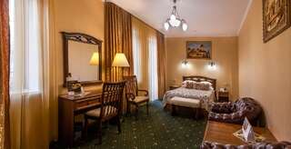 Отель Премьер Отель Палаццо Полтава Двухместный номер Делюкс с 1 кроватью или одноместный номер Делюкс-2